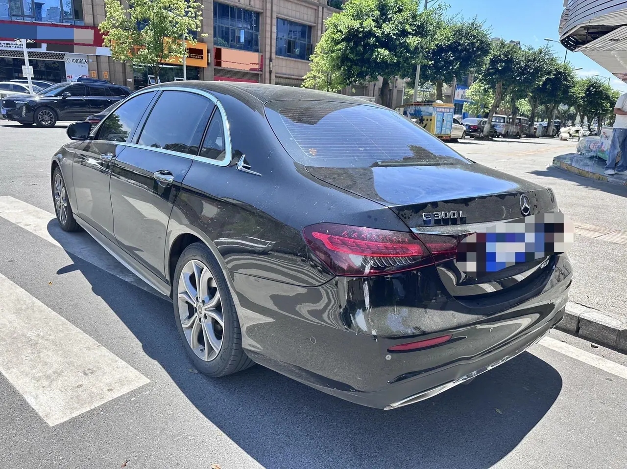 Mercedes Benz E Class 2021 E 300 L 2.0T Honorable Automatic Gear 6