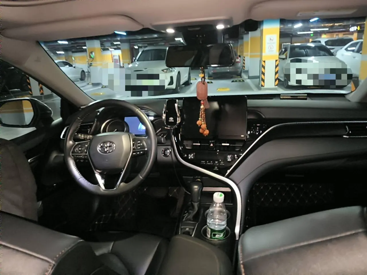 Toyota 2021 Camry 2.0G Stepless Deluxe Edition Automatic Gear 4