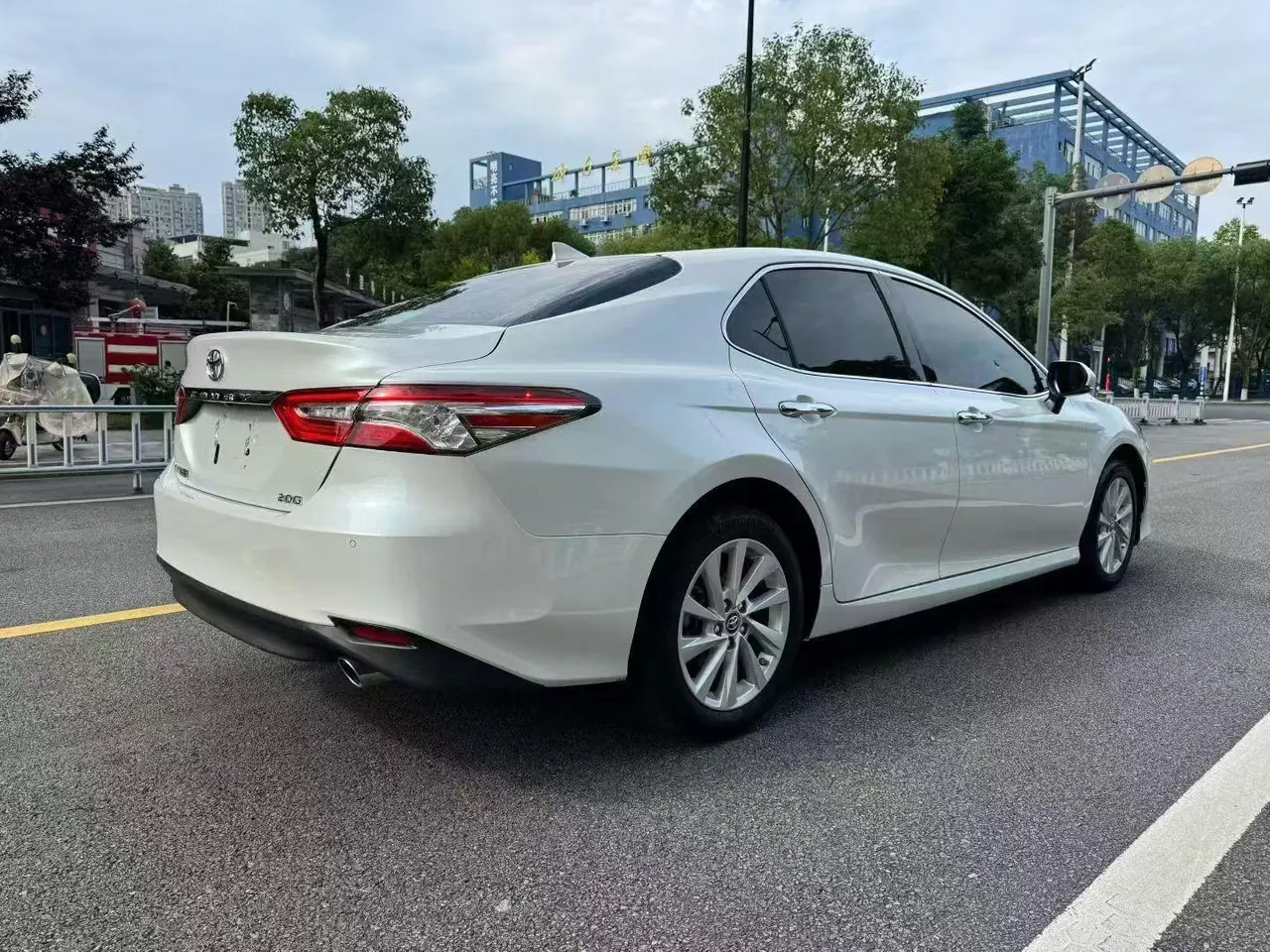 Toyota 2021 Camry 2.0G Stepless Deluxe Edition Automatic Gear 5