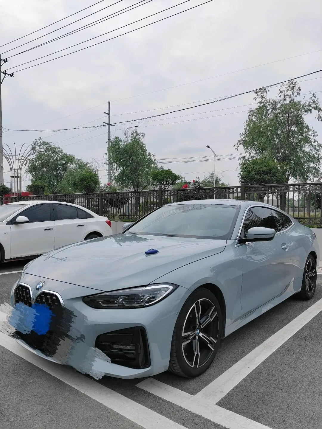 Открыть галерею: BMW 4 Series (Imported) 2022 425i Coupe 2.0T M Sports Suit Automatic Gear