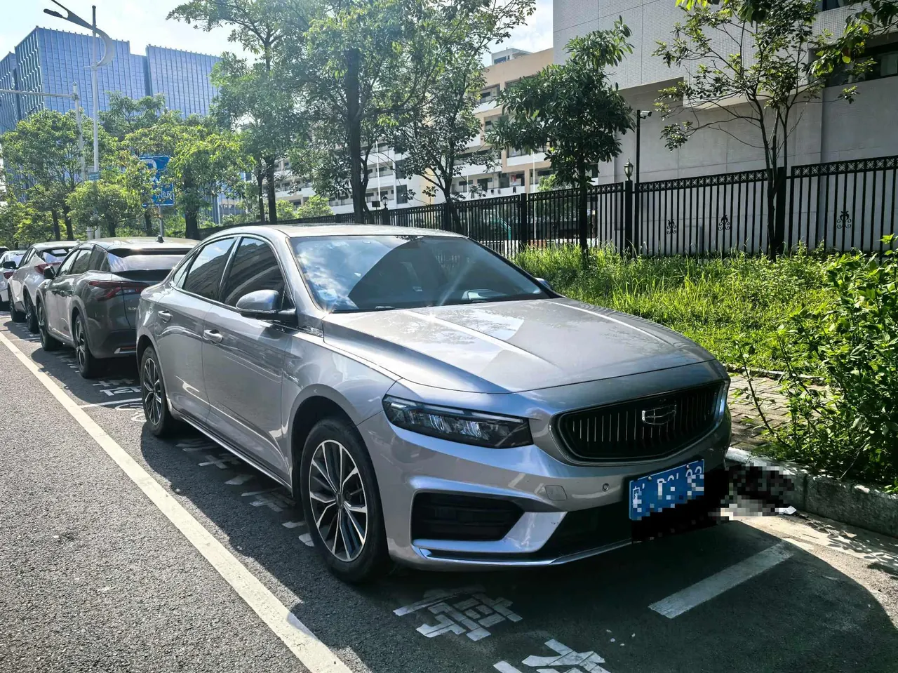 Geely 2020 xingrui 2.0T luxury automatic gear 3