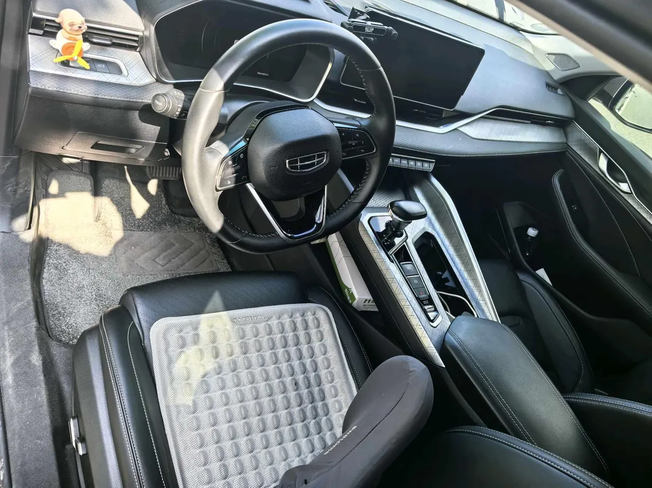 Geely 2020 xingrui 2.0T luxury automatic gear 5