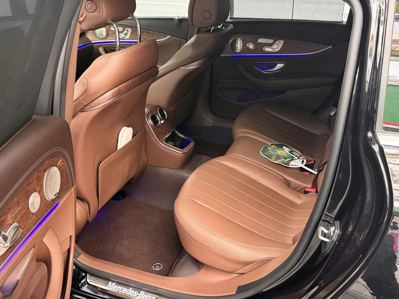 Mercedes Benz E Class 2021 E 300 L 2.0T Luxury Automatic Gear 3