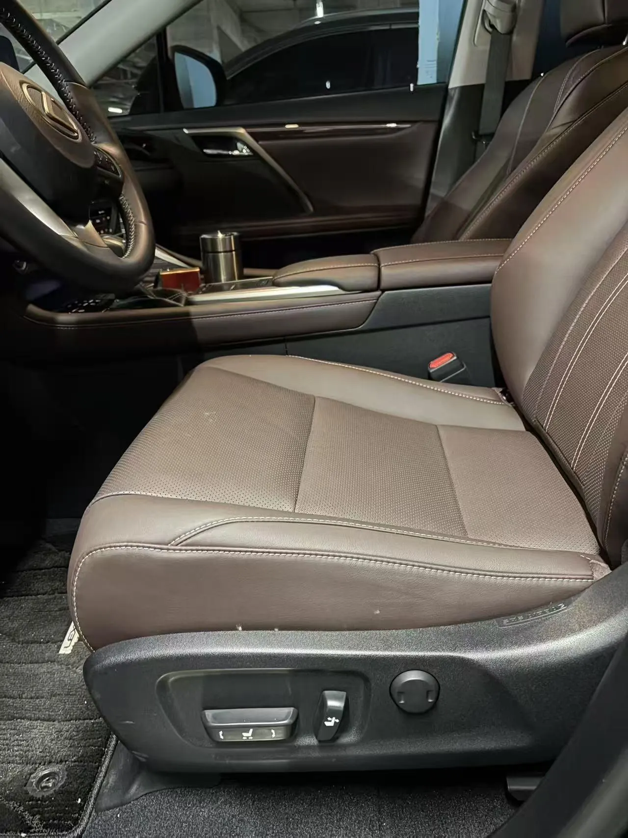 Lexus RX (Imported) 2021 RX300 2.0T Four-wheel Drive Special Edition Automatic Gear 3