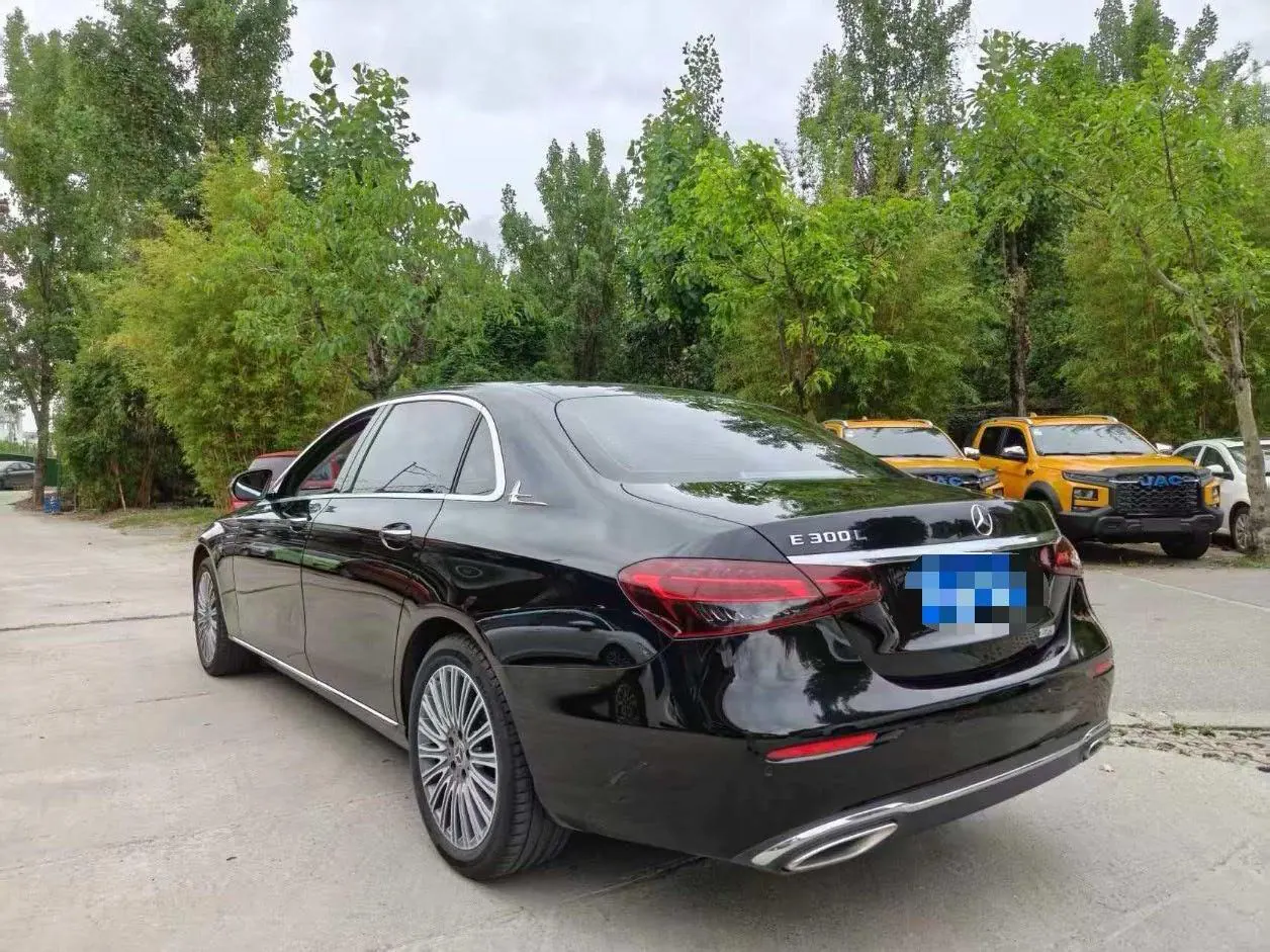 Mercedes Benz E Class 2022 E 300 L 2.0T Fashion (Change 2) Automatic Gear 7