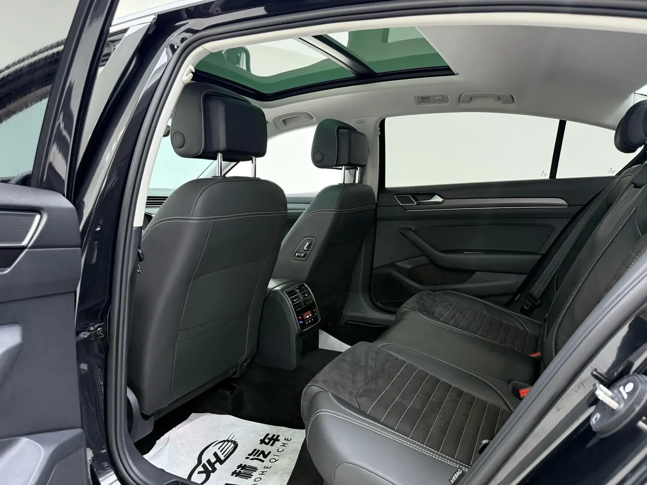 Volkswagen 2020 Magotan 2.0TSI 330TSI luxury automatic transmission 8