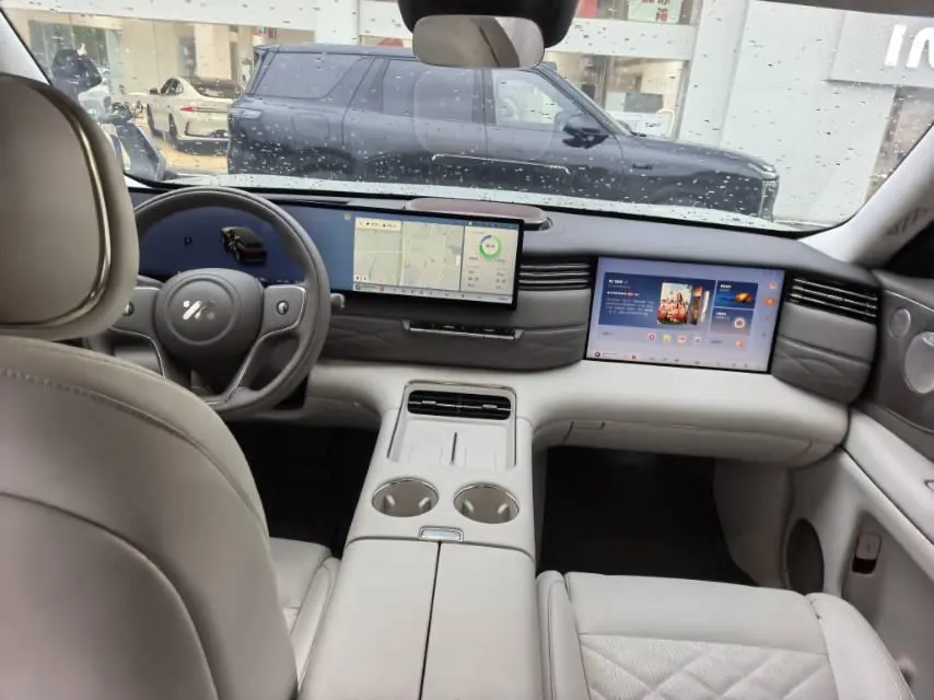 IM 2026 IM LS9 52 Ultra Automatic 3