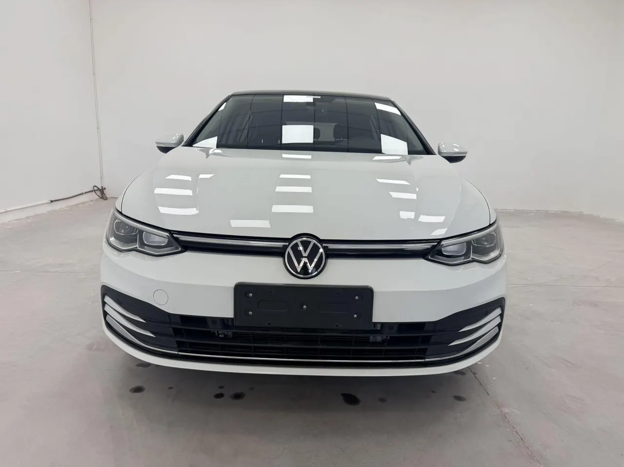 Volkswagen 2021 Golf 8 PRO 1.4TSI 280TSI Automatic 2