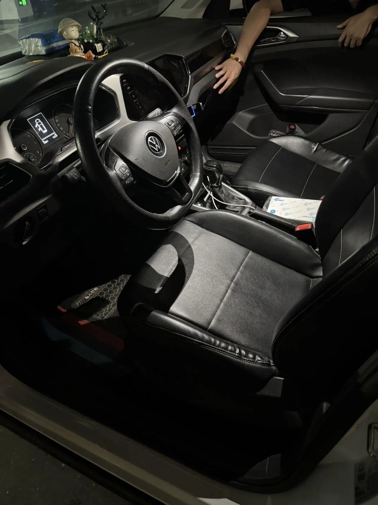 Volkswagen 2021 T-Cross (Tujia) 1.5 Comfort Edition Automatic Gear 3