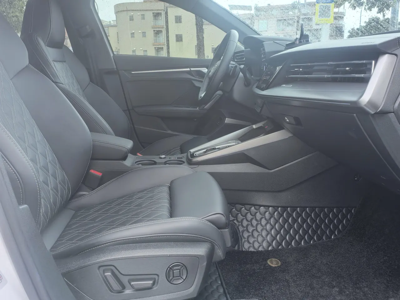 Audi 2026 A3L Limousine 1.5TFSI 35TFSI Flying Premium (Modified) Automatic Gear 11