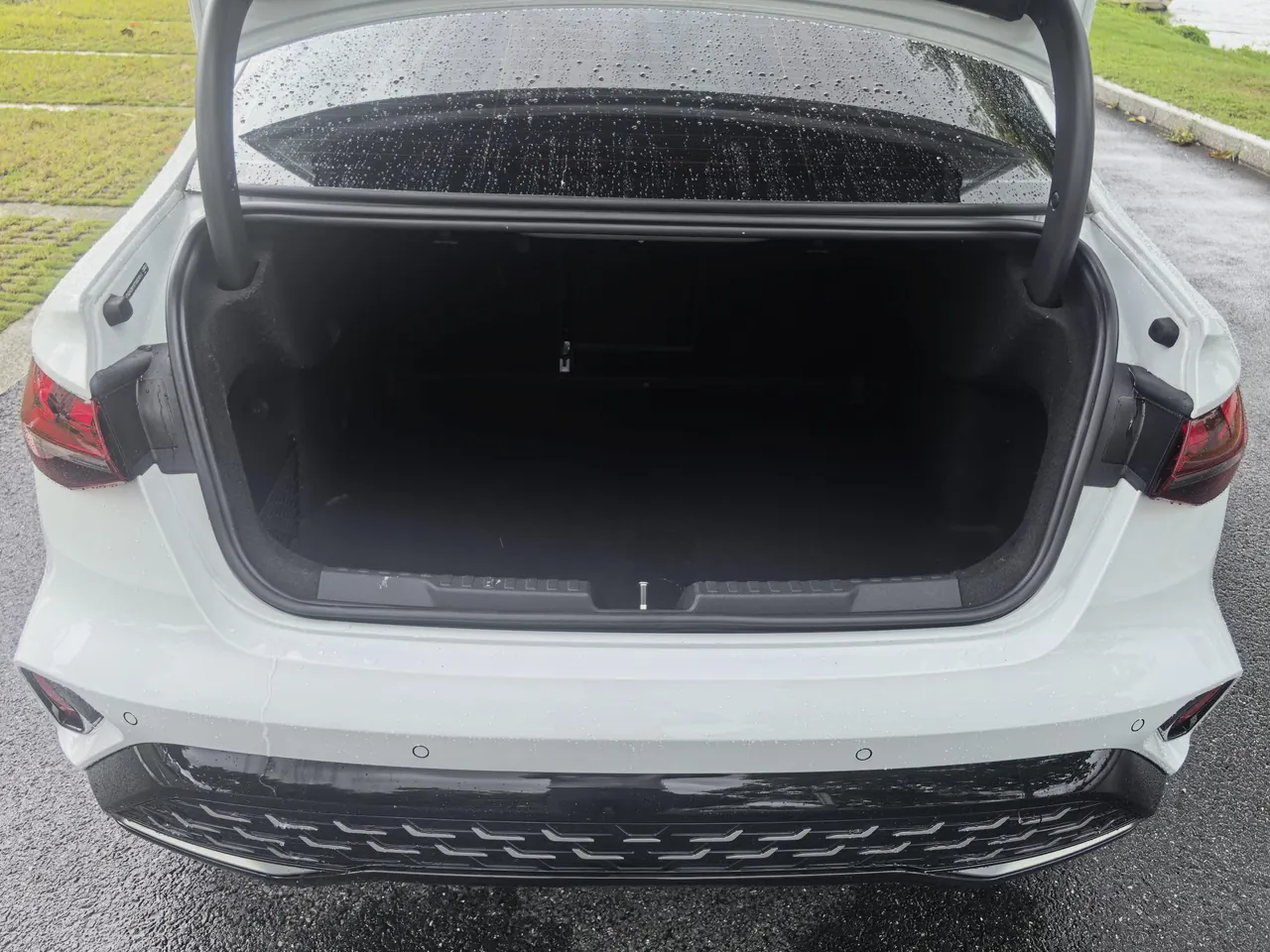 Audi 2026 A3L Limousine 1.5TFSI 35TFSI Flying Premium (Modified) Automatic Gear 2