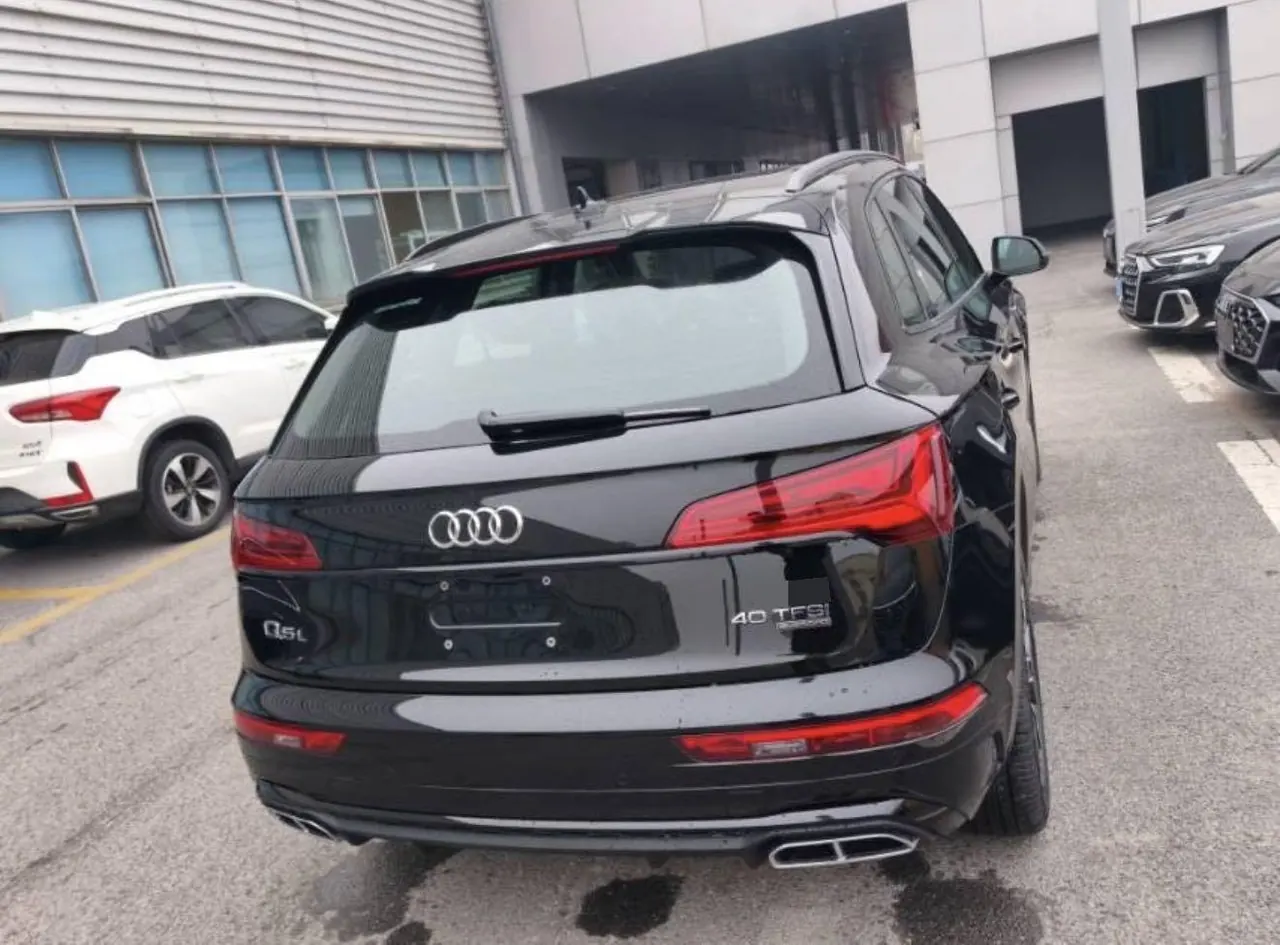 Audi 2026 Q5L 2.0TFSI 40TFSI 45th Anniversary Collection Edition Quattro Deluxe Dynamic Automatic 4
