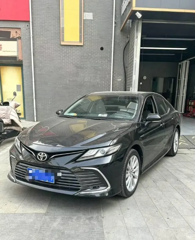 Открыть галерею: Toyota 2021 Camry 2.5G Deluxe Edition Automatic Gear