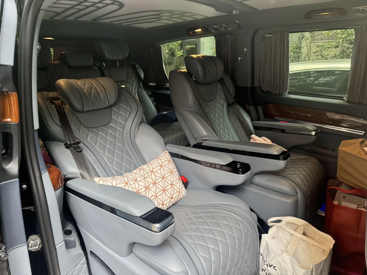 Mercedes Benz 2021 Vito 2.0T Business Edition 7-seat Automatic Gear 5