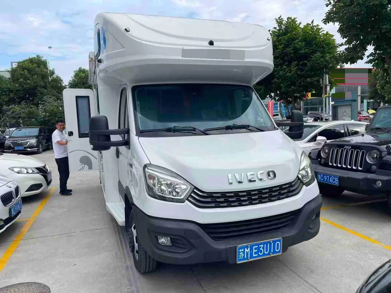 Iveco 2021 Ousheng 3.0T Yun Rui Long Axle High Top Side Door Automatic Gear 2