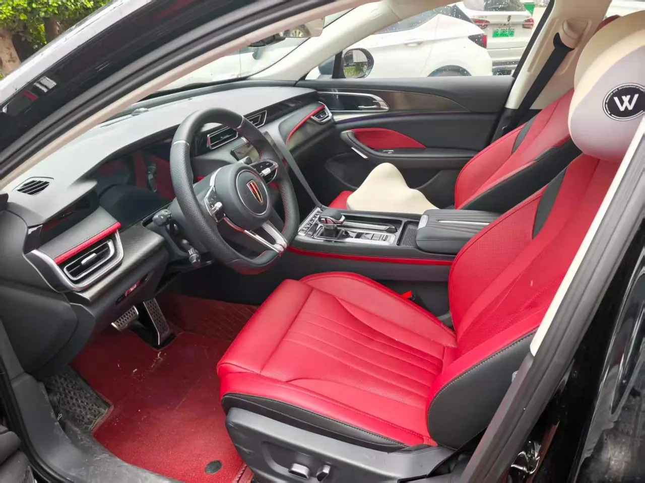 HongQi 2025 H6 2.0T Zhiyuan Edition Automatic Gear 3