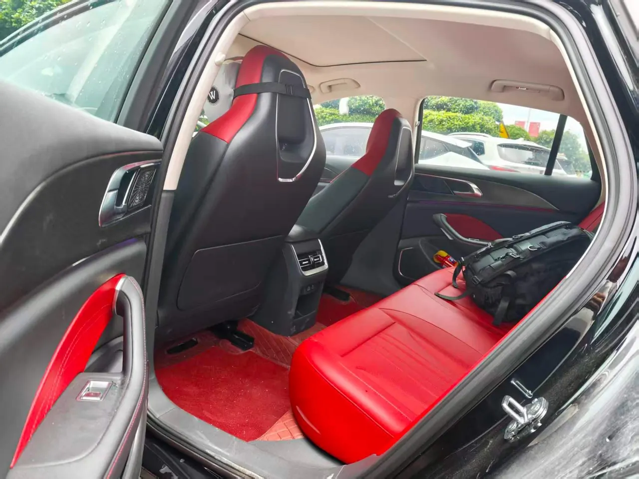 HongQi 2025 H6 2.0T Zhiyuan Edition Automatic Gear 4