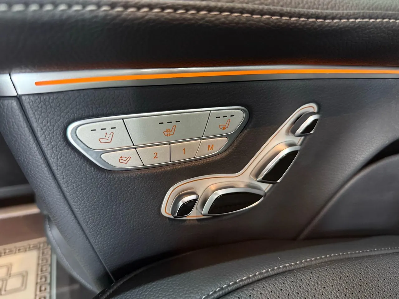 Mercedes Benz V 2021V 260 L 2.0T Deluxe Edition Automatic Gear 5