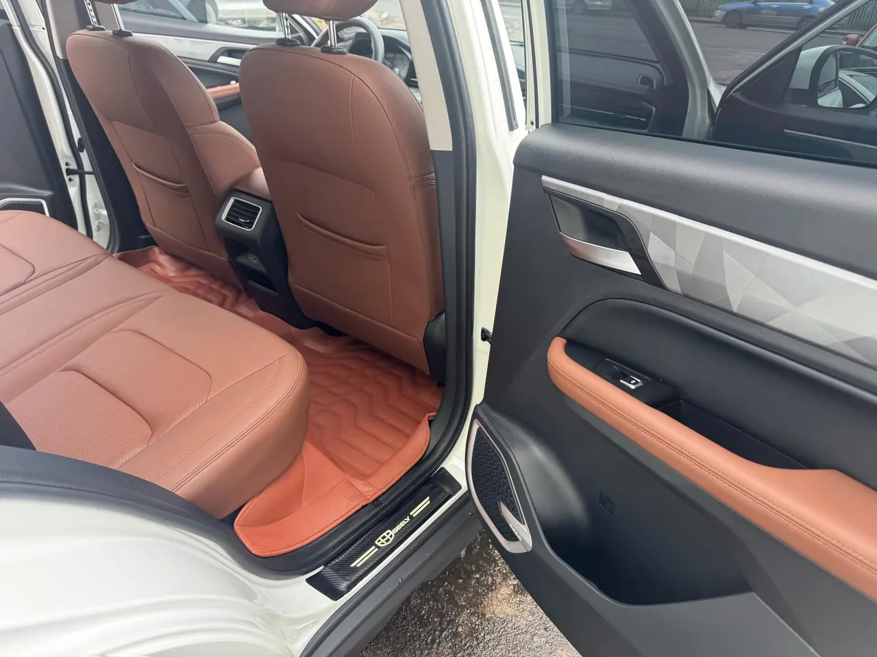 Geely Vision SUV(X6) 2021 Vision X6 Pro 1.4T Premium Automatic 10