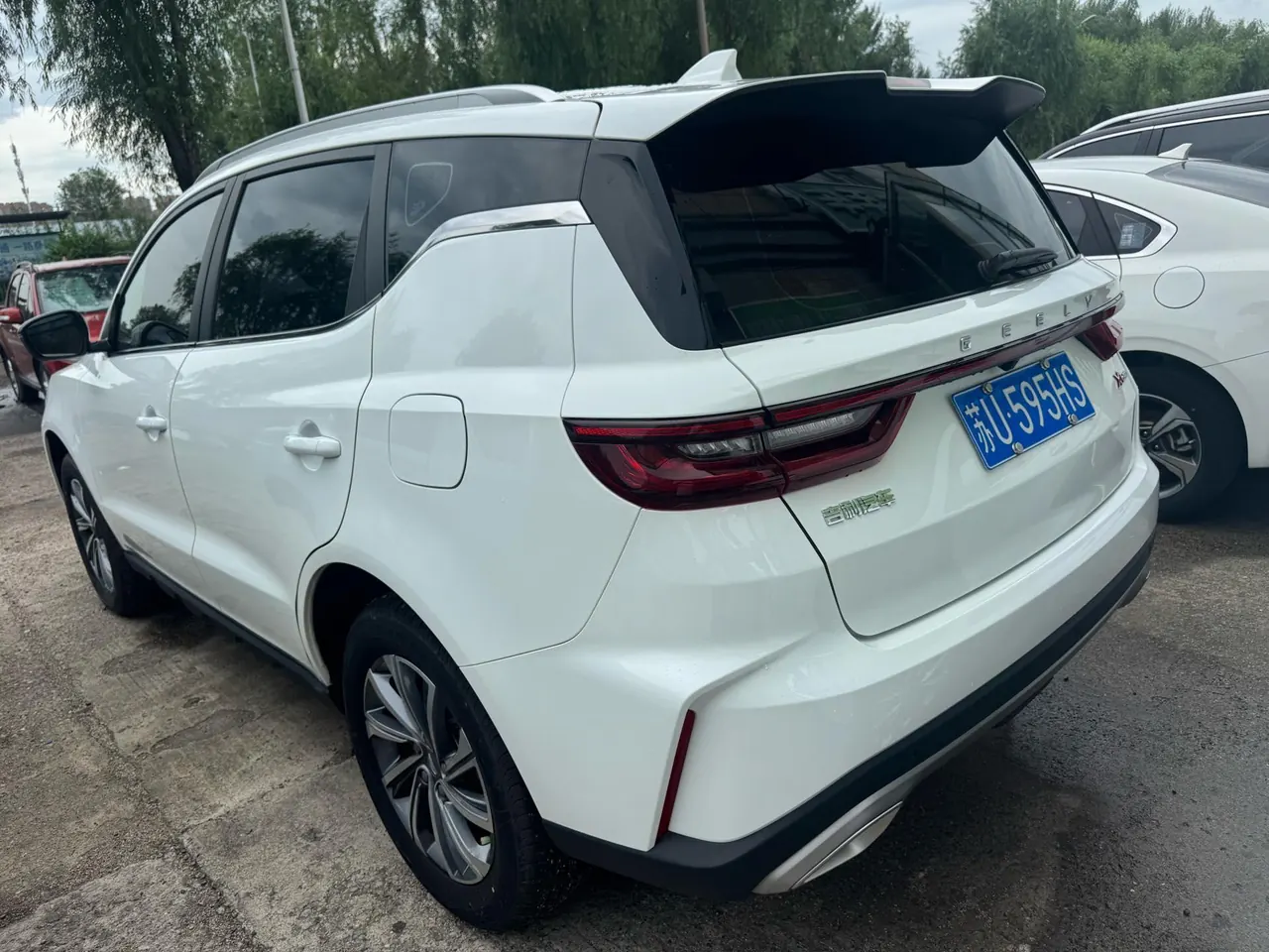 Geely Vision SUV(X6) 2021 Vision X6 Pro 1.4T Premium Automatic 4