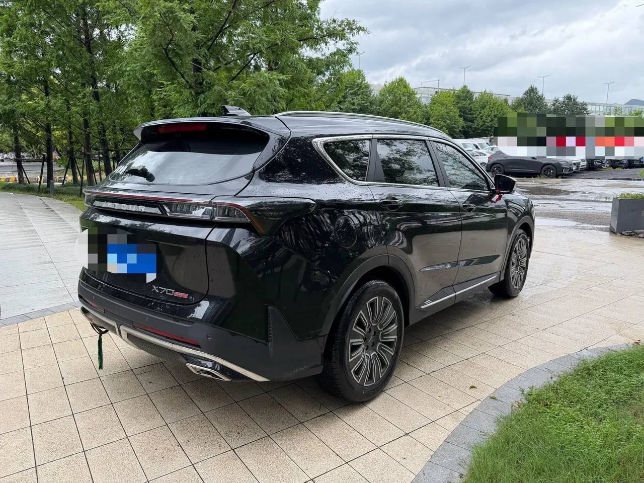 Jetour 2025 X70 PLUS 1.5T Deluxe Surging Edition 5-seat Automatic Gear 6