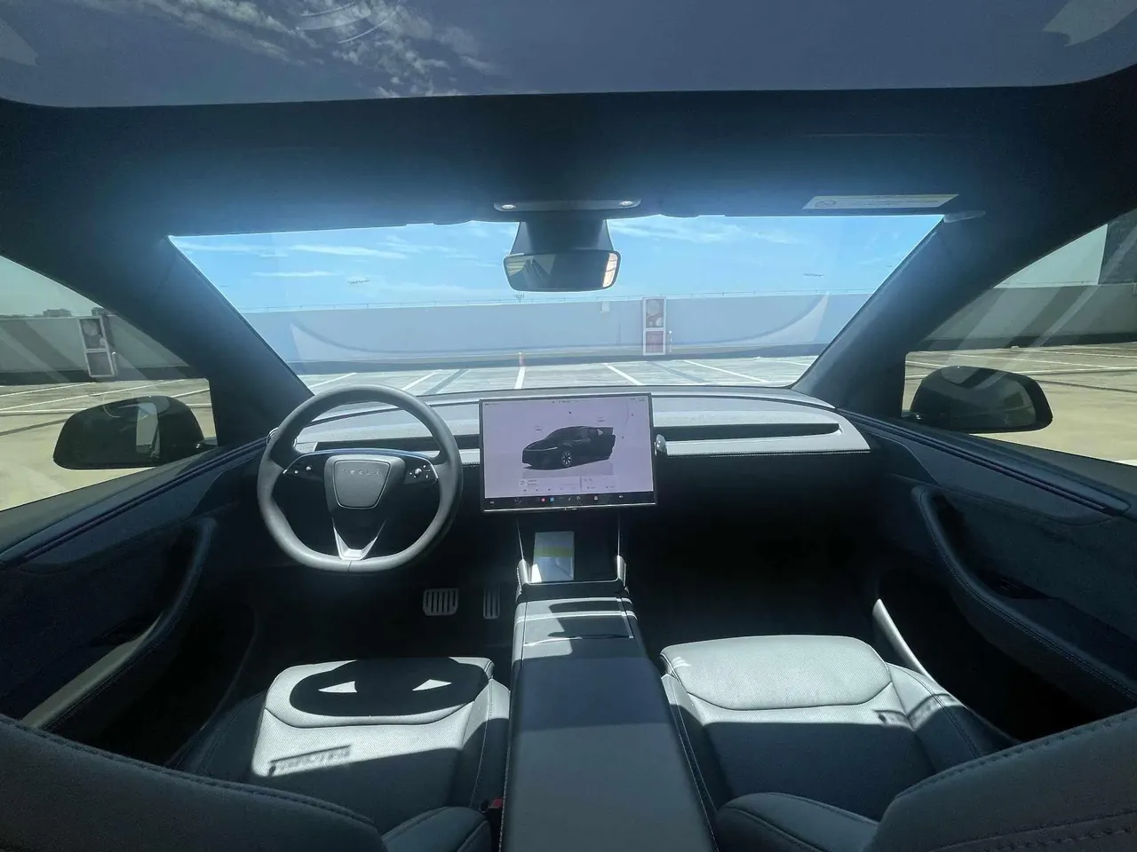 Tesla 2025 Model Y L Long Endurance All-Wheel Drive Automatic Transmission 8