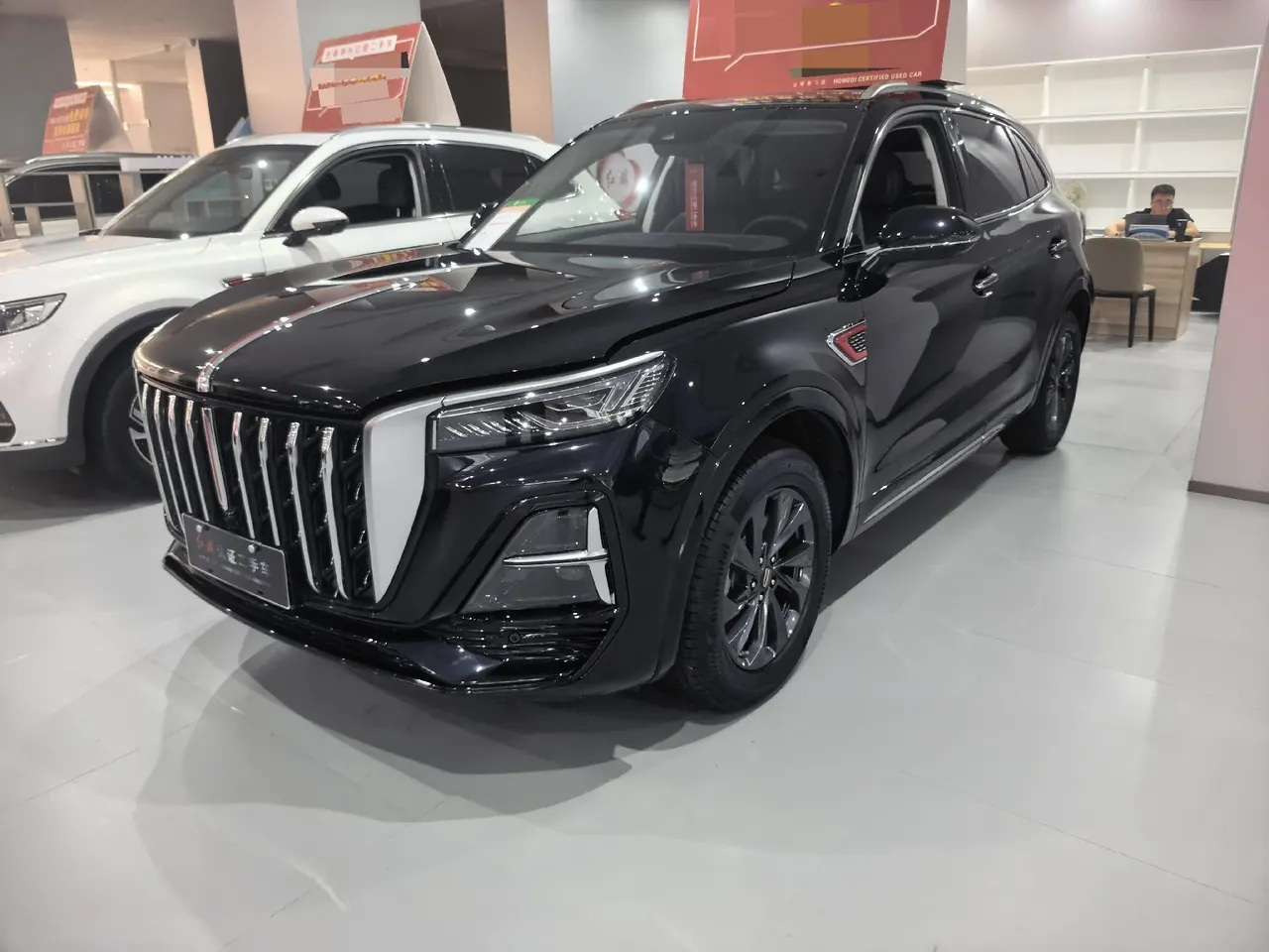 Open image lightbox: HongQi 2023 HS5 2.0T Flag Enjoy Pro Edition Automatic Gear