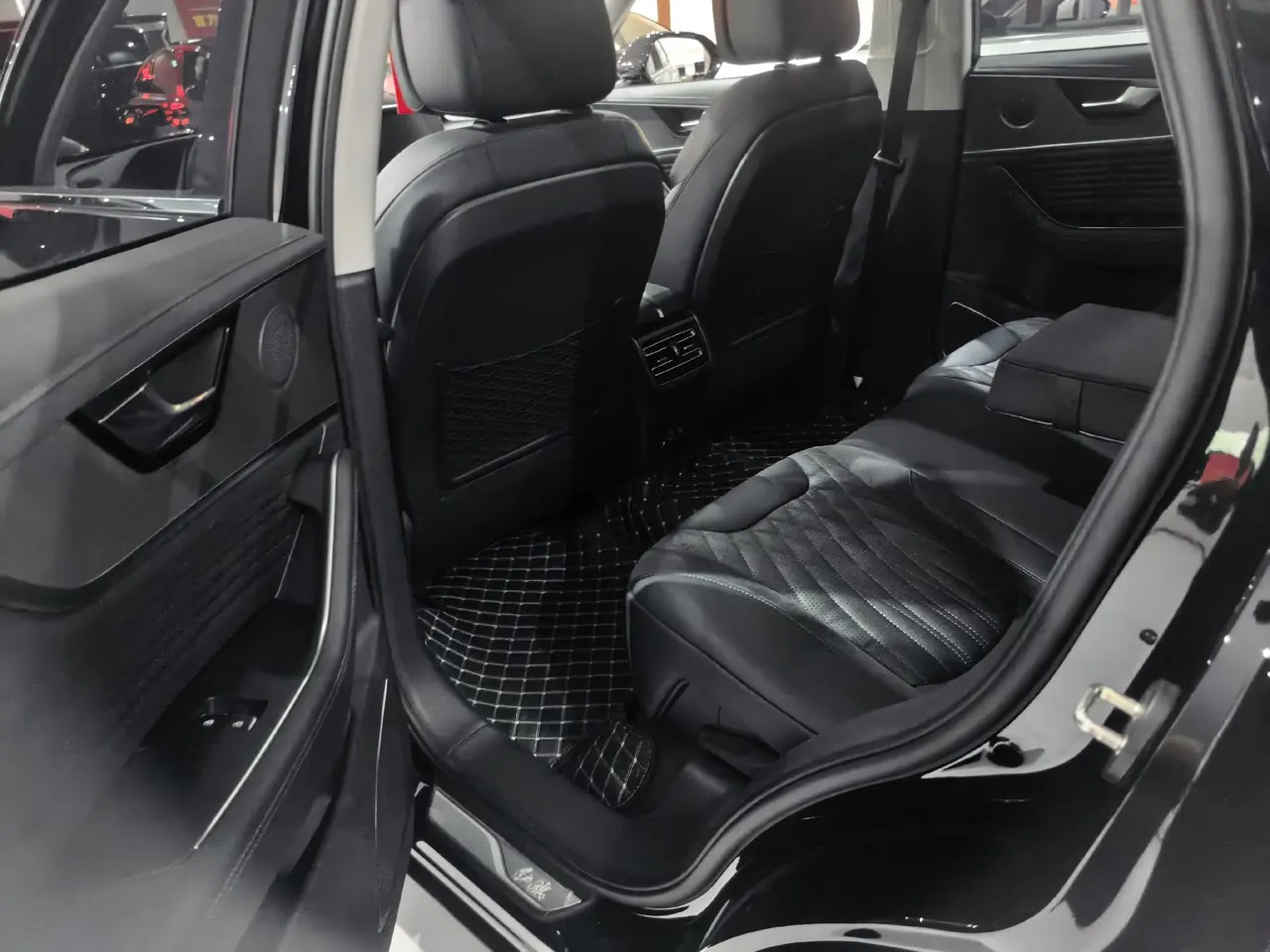 HongQi 2023 HS5 2.0T Flag Enjoy Pro Edition Automatic Gear 3