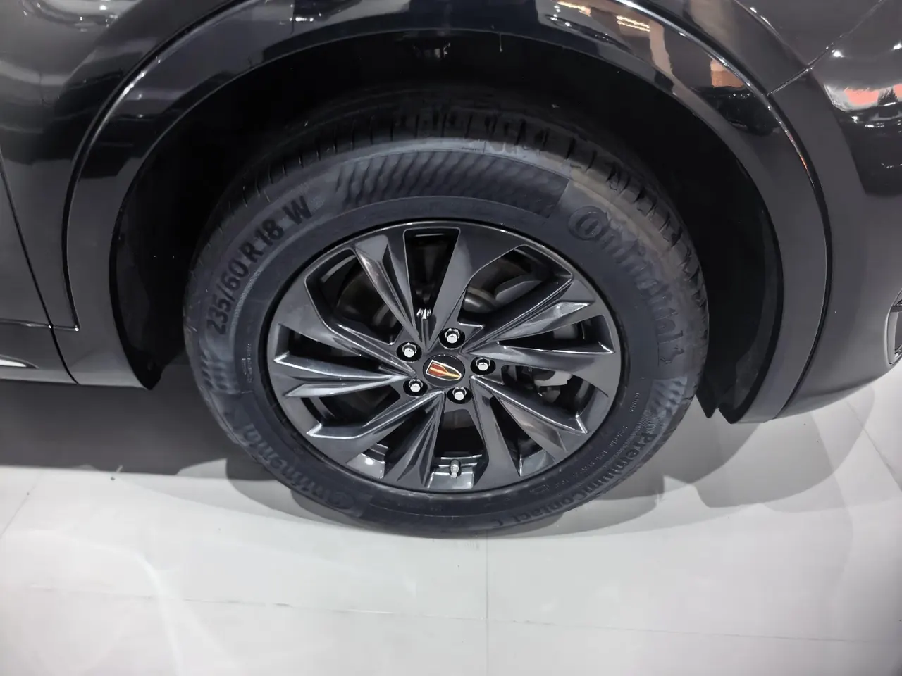 HongQi 2023 HS5 2.0T Flag Enjoy Pro Edition Automatic Gear 5