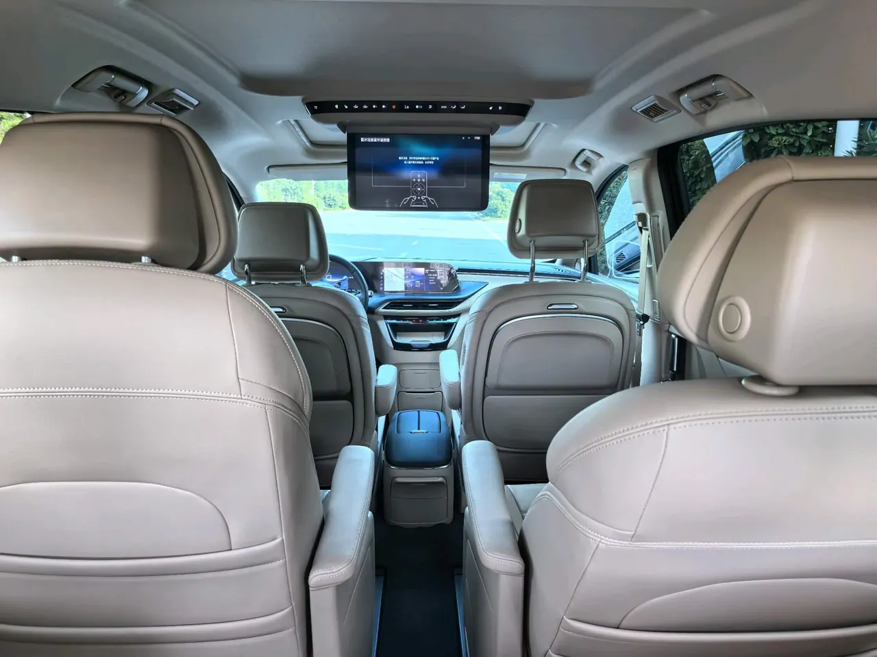 Buick 2025 GL8 Lu Shang 1.5T Premium Edition 7-seat Automatic Gear 8