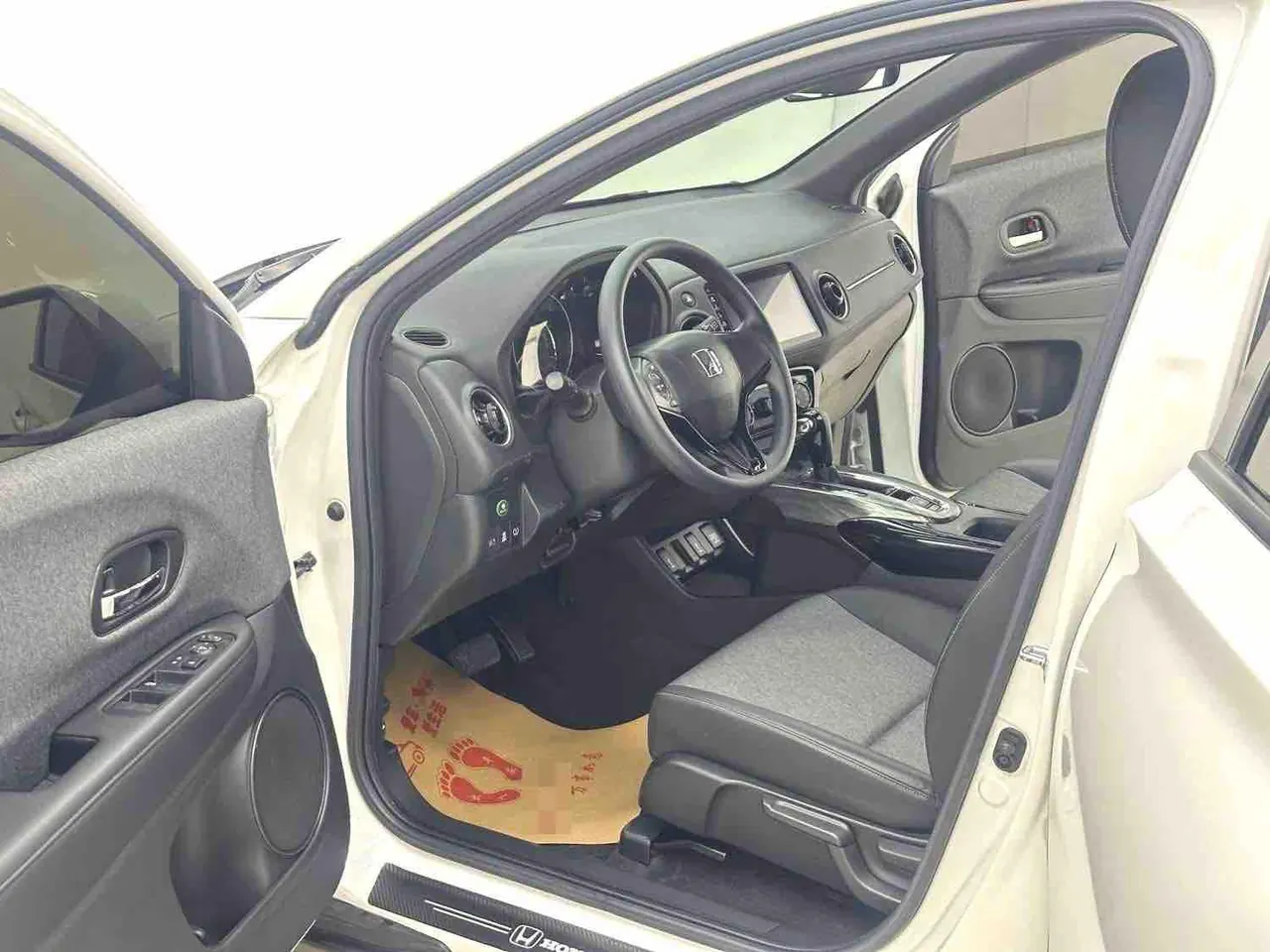 Honda 2021 XR-V 1.5 Stepless Comfort Edition Automatic Gear 4