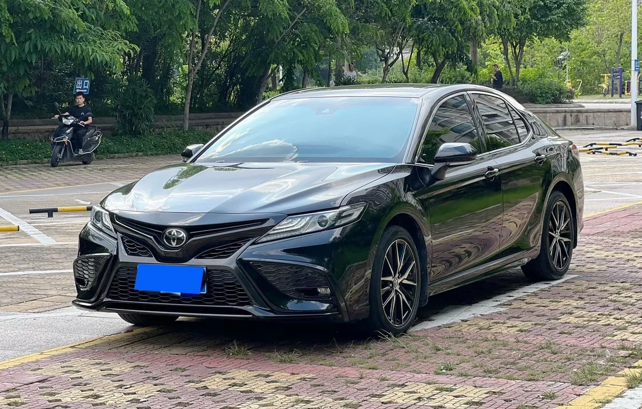 Toyota 2021 Camry 2.0S Stepless Front Edition Automatic Gear - View 1