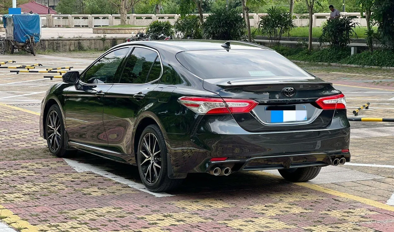 Toyota 2021 Camry 2.0S Stepless Front Edition Automatic Gear 7