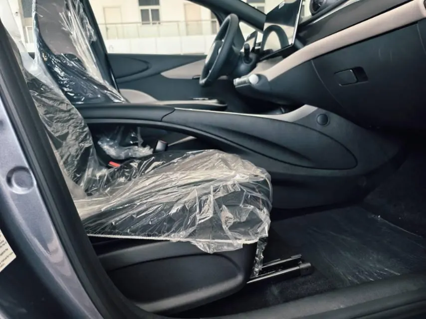 BYD 2025 Dolphins 420km Free Edition Automatic 5