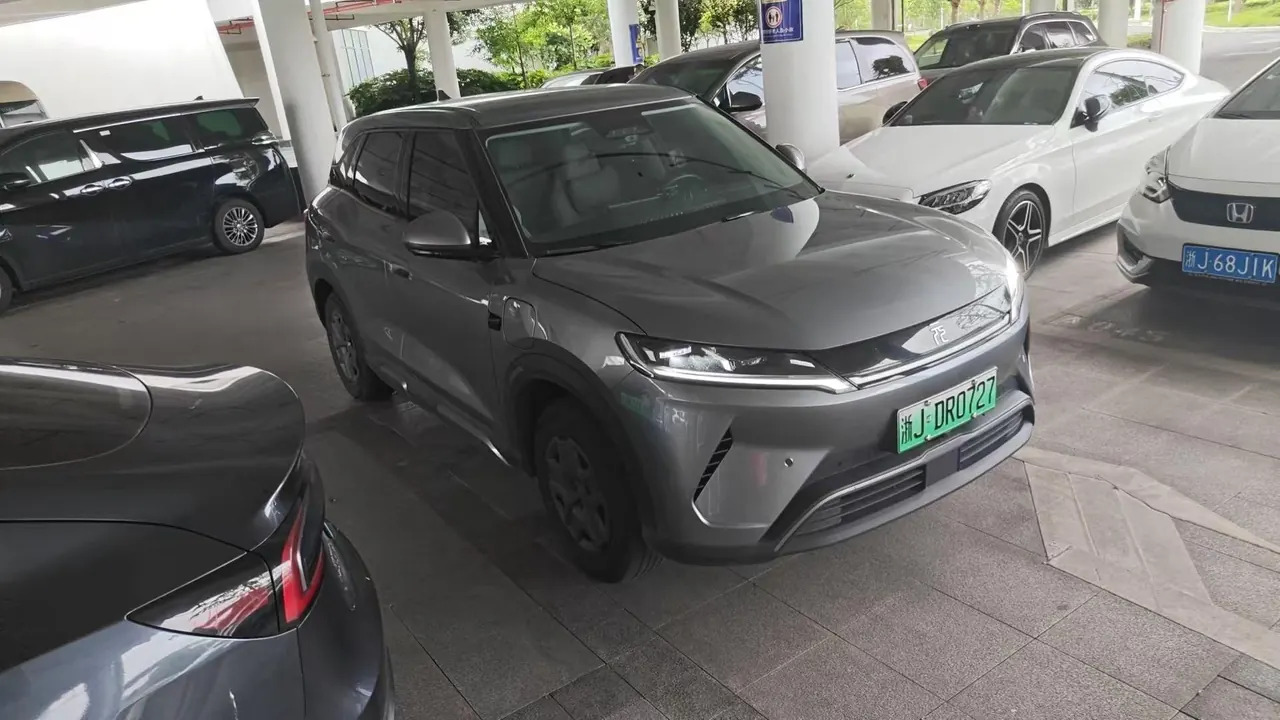 BYD 2025 Yuan UP Smart Driving 401KM Vital Automatic Gear 3
