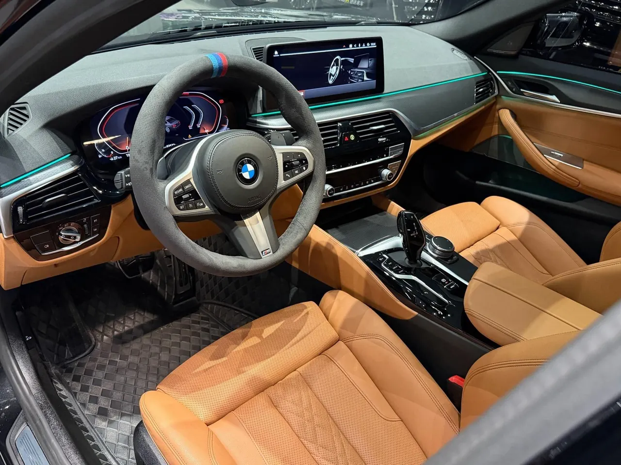 BMW 5 Series (Imported) 2021 530i 2.0T M Sports Suit Automatic Gear 4