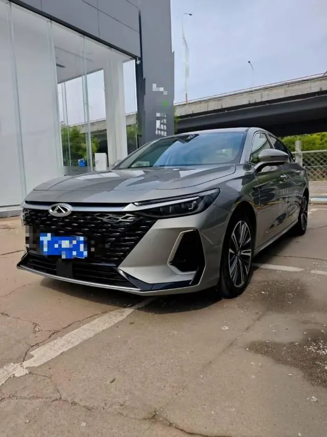 Open image lightbox: Chery 2025 Erez 8 1.6T Automatic Gear
