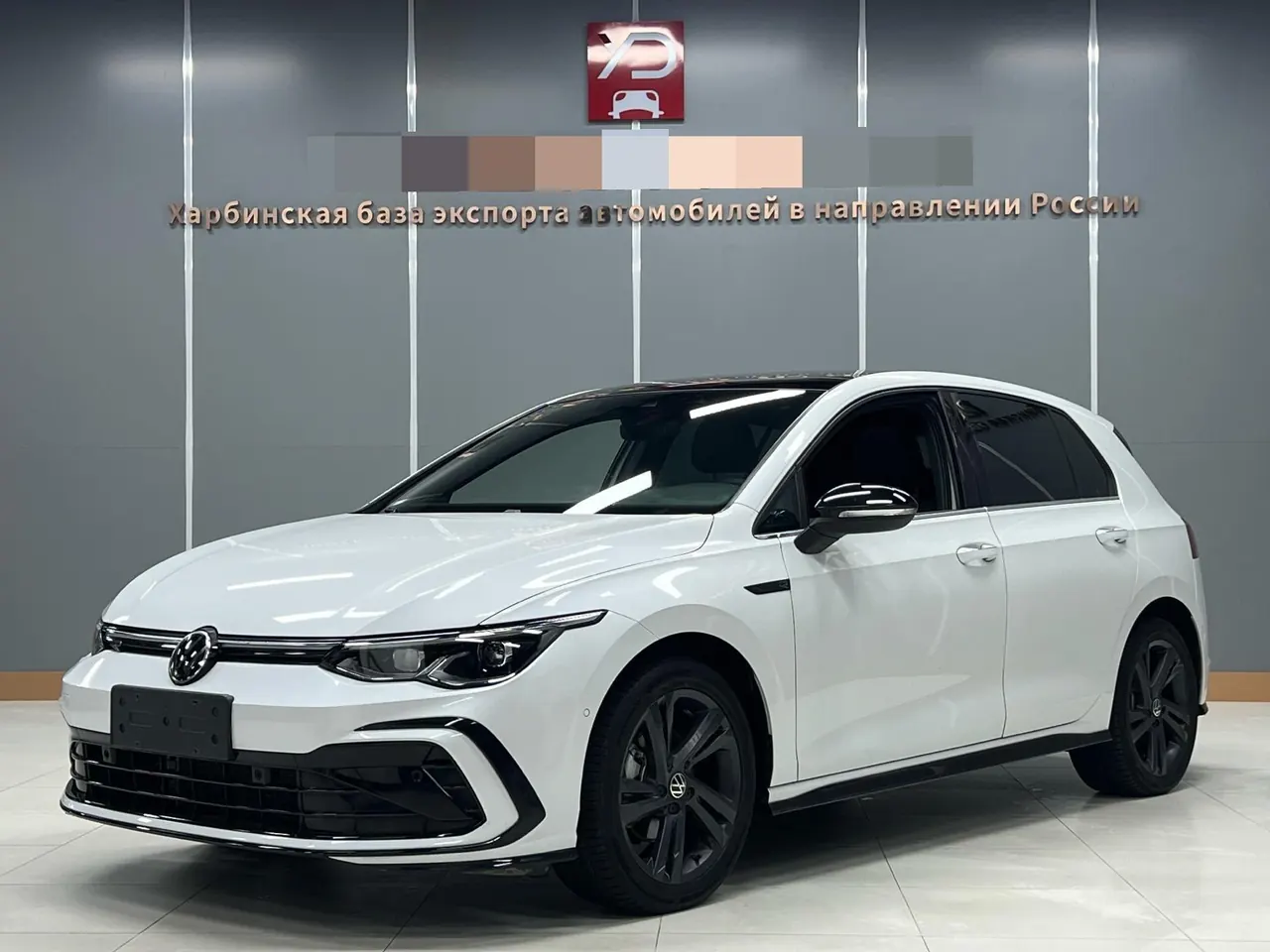 Volkswagen 2021 Golf 8 R-Line 1.4TSI 280TSI Automatic - View 1