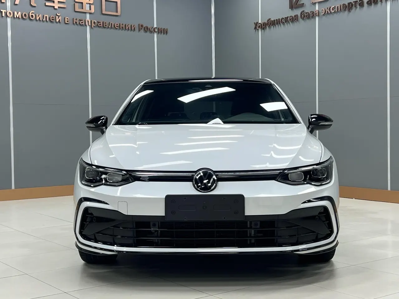 Volkswagen 2021 Golf 8 R-Line 1.4TSI 280TSI Automatic 2
