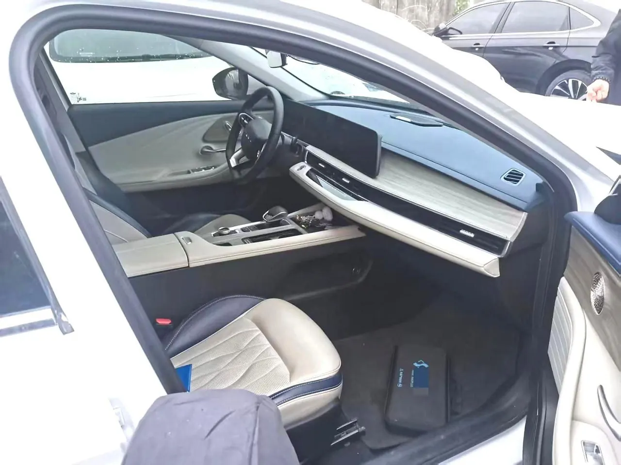 Chery 2022 Erez 8 1.6T Ease Automatic Gear 3
