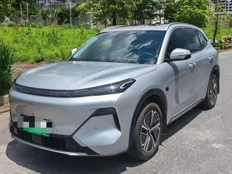 Открыть галерею: Geely Galaxy Galaxy Starship 7 EM-i 2025 Starship 7 EM-i 1.5 120km Discovery Edition Automatic Gear