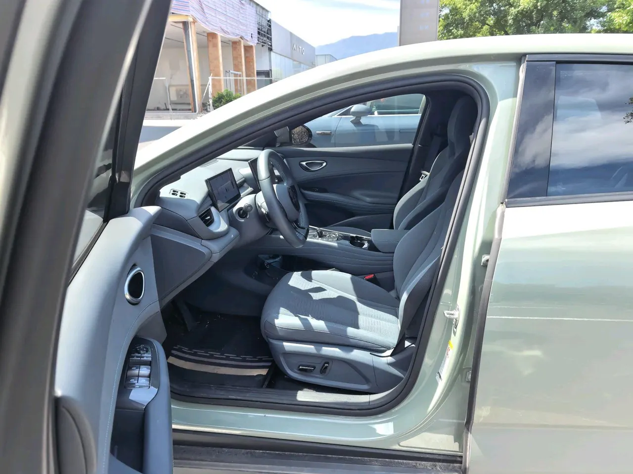 BYD 2025 Seal 06 GT 505 Wave Edition Automatic Gear 2
