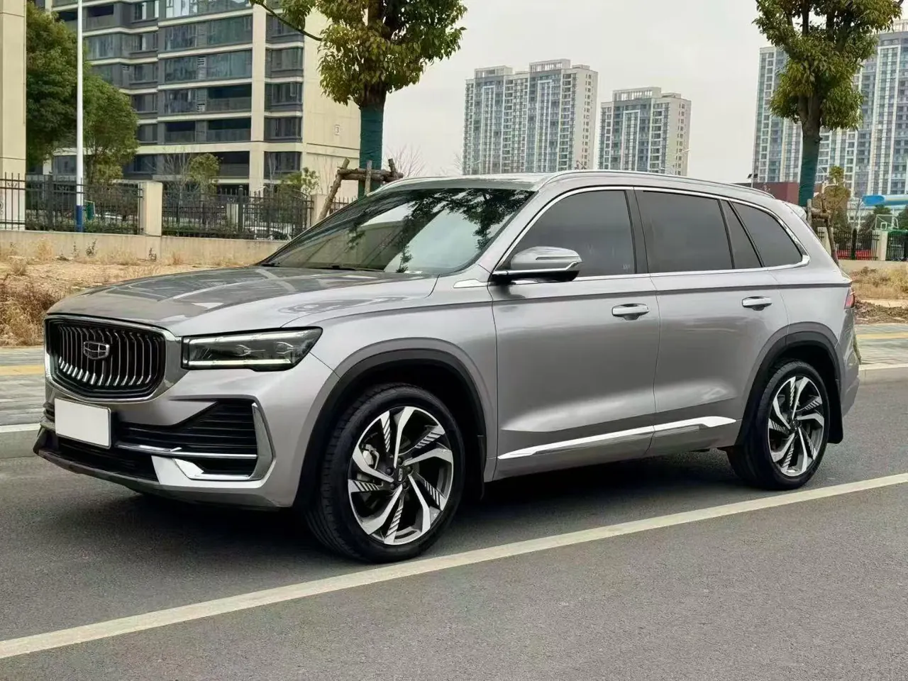 Geely 2024 XingyueL (Monjaro) 2.0TD High Power Two-Drive Enovate Edition Automatic Transmission - View 1