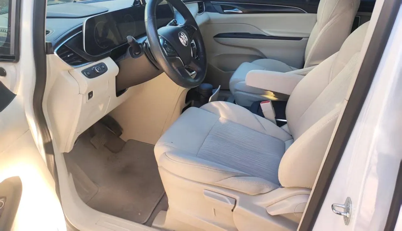 Buick 2022 GL8 ES Lu Zun 2.0T 653T Comfortable Automatic Gear 3