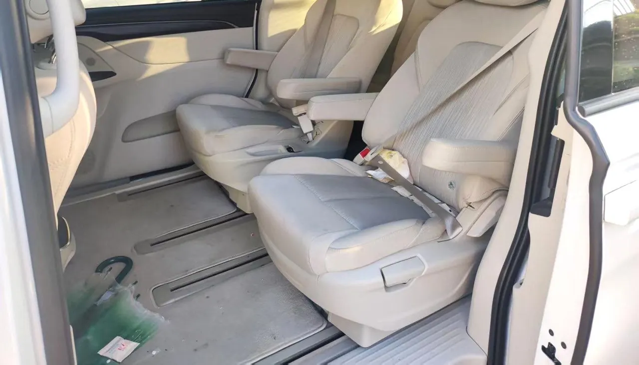 Buick 2022 GL8 ES Lu Zun 2.0T 653T Comfortable Automatic Gear 4