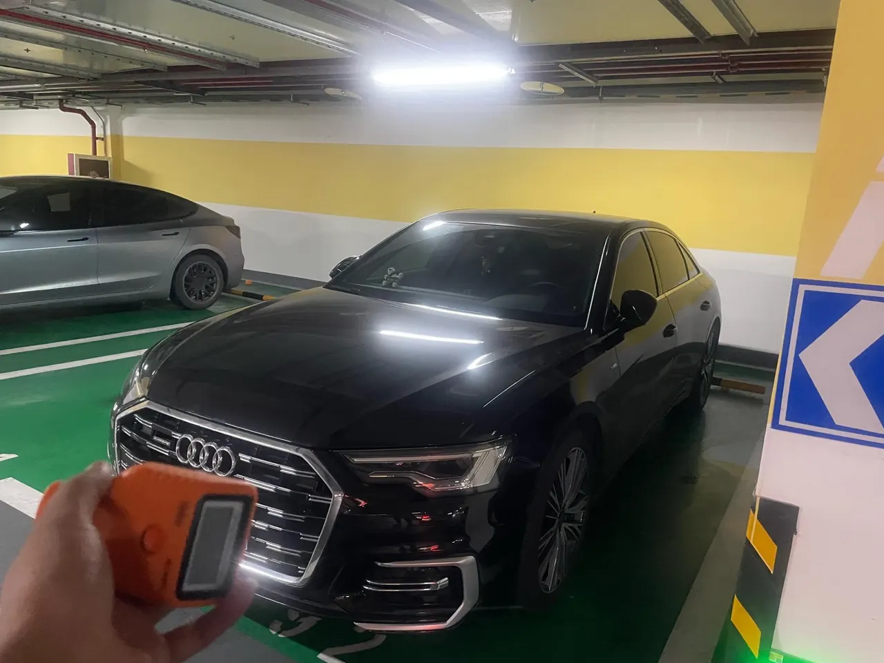 Audi 2024 A6L 2.0TFSI 45TFSI Quattro enjoy dynamic automatic transmission - View 1