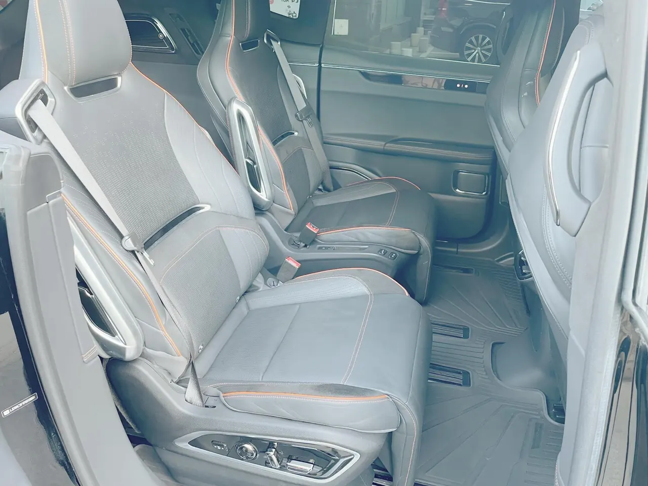 HiPhi 2021 HiPhi X Flagship 6-seat Automatic Gear 9