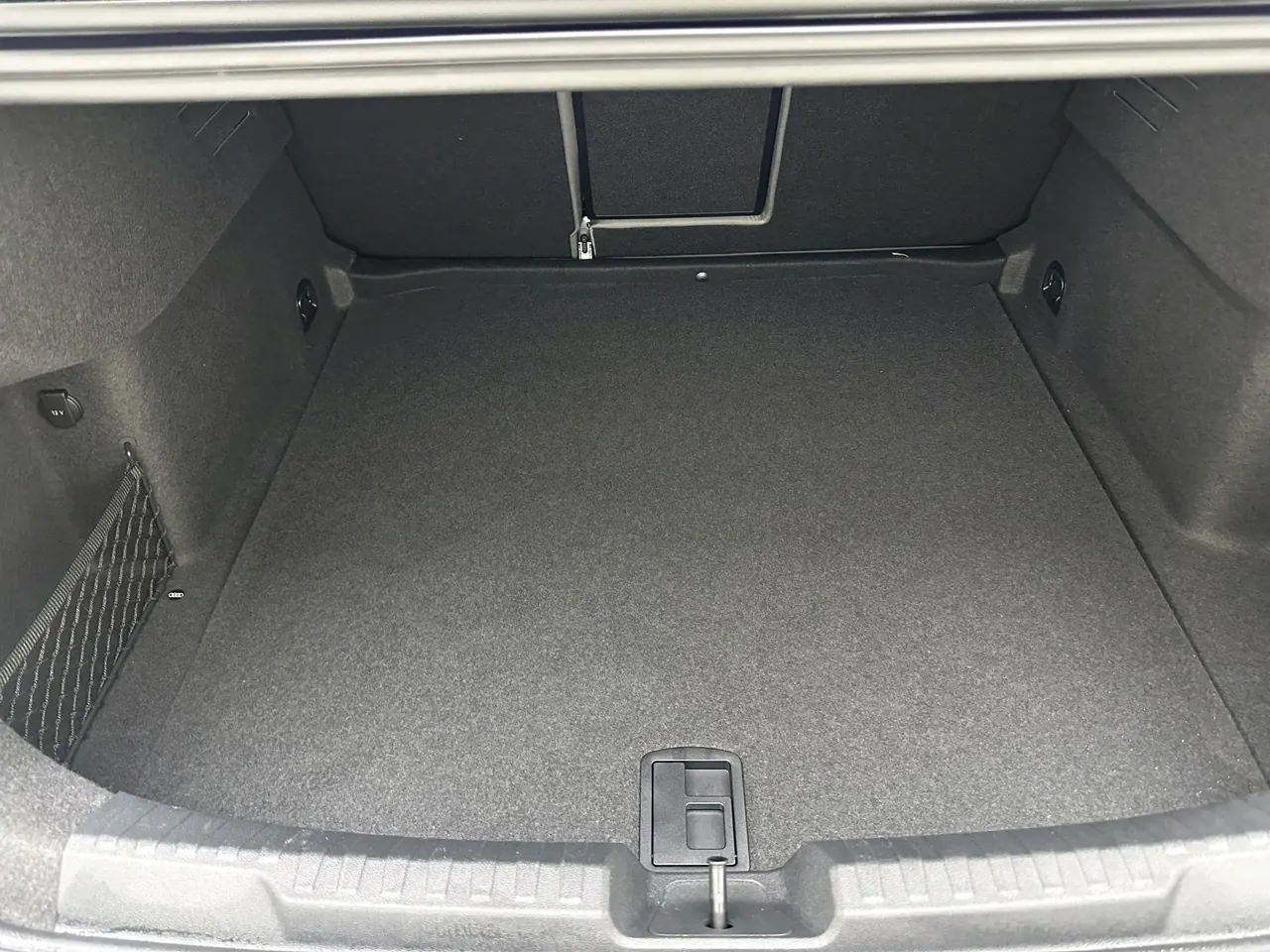 Audi 2025 A3L Limousine 1.5TFSI 35TFSI Flying Premium Automatic 4