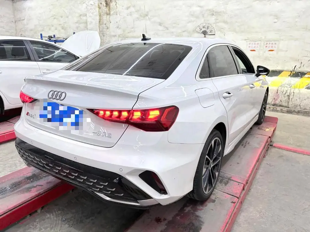 Audi 2025 A3L Limousine 1.5TFSI 35TFSI Flying Premium Automatic 5