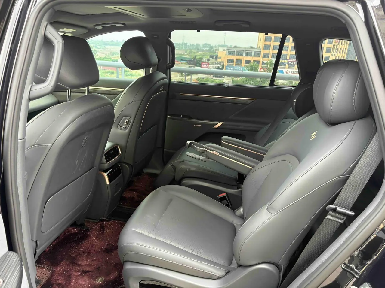 Yi Pai 2026 eπ 008 Pure Electric Home Yue Edition 6-seat Automatic Gear 6